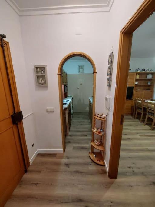 Cozy Apartment Near The Beach In Costa De Caparica Exterior photo